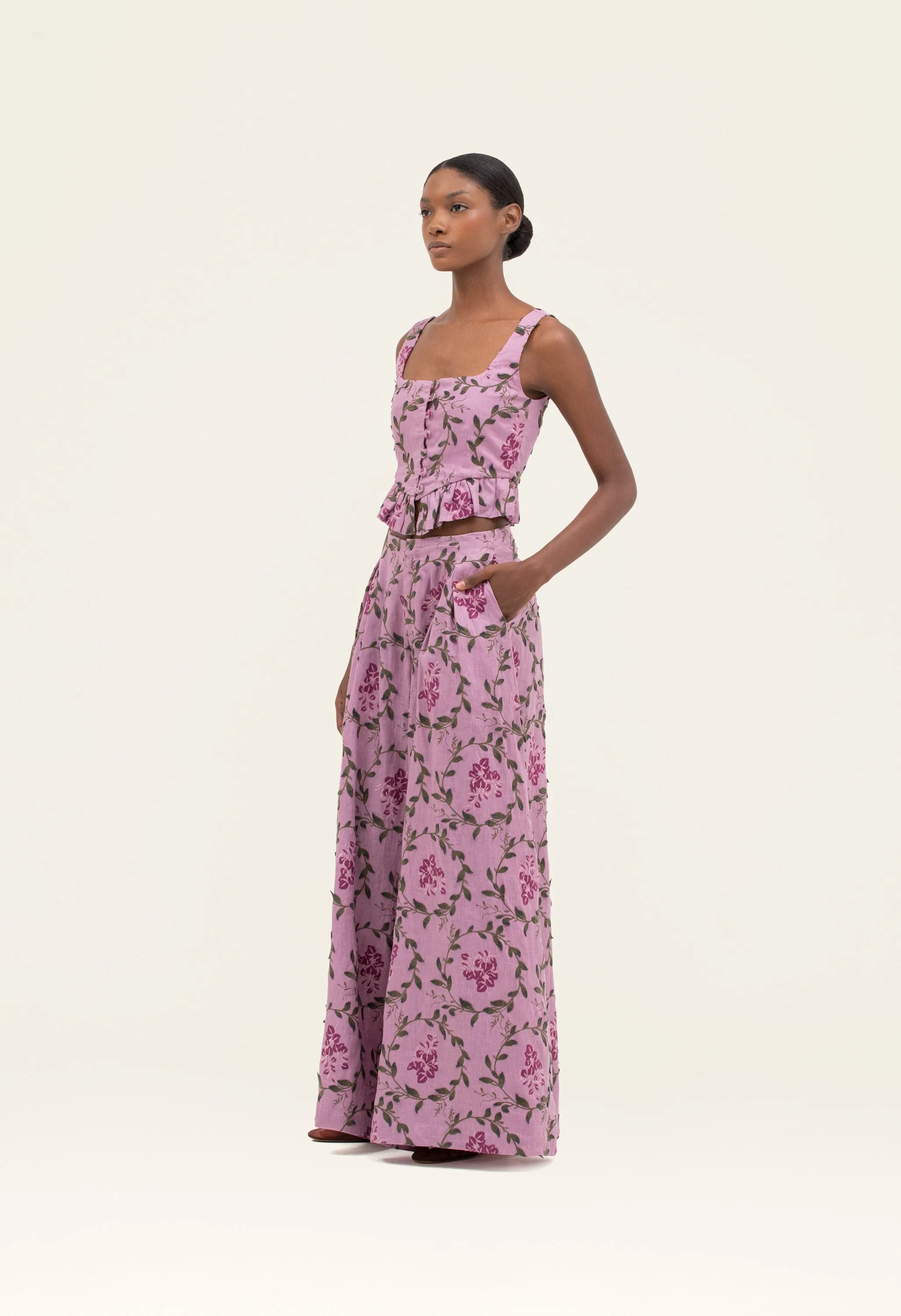 Eslabón Wisteria Cropped Top - Image 3