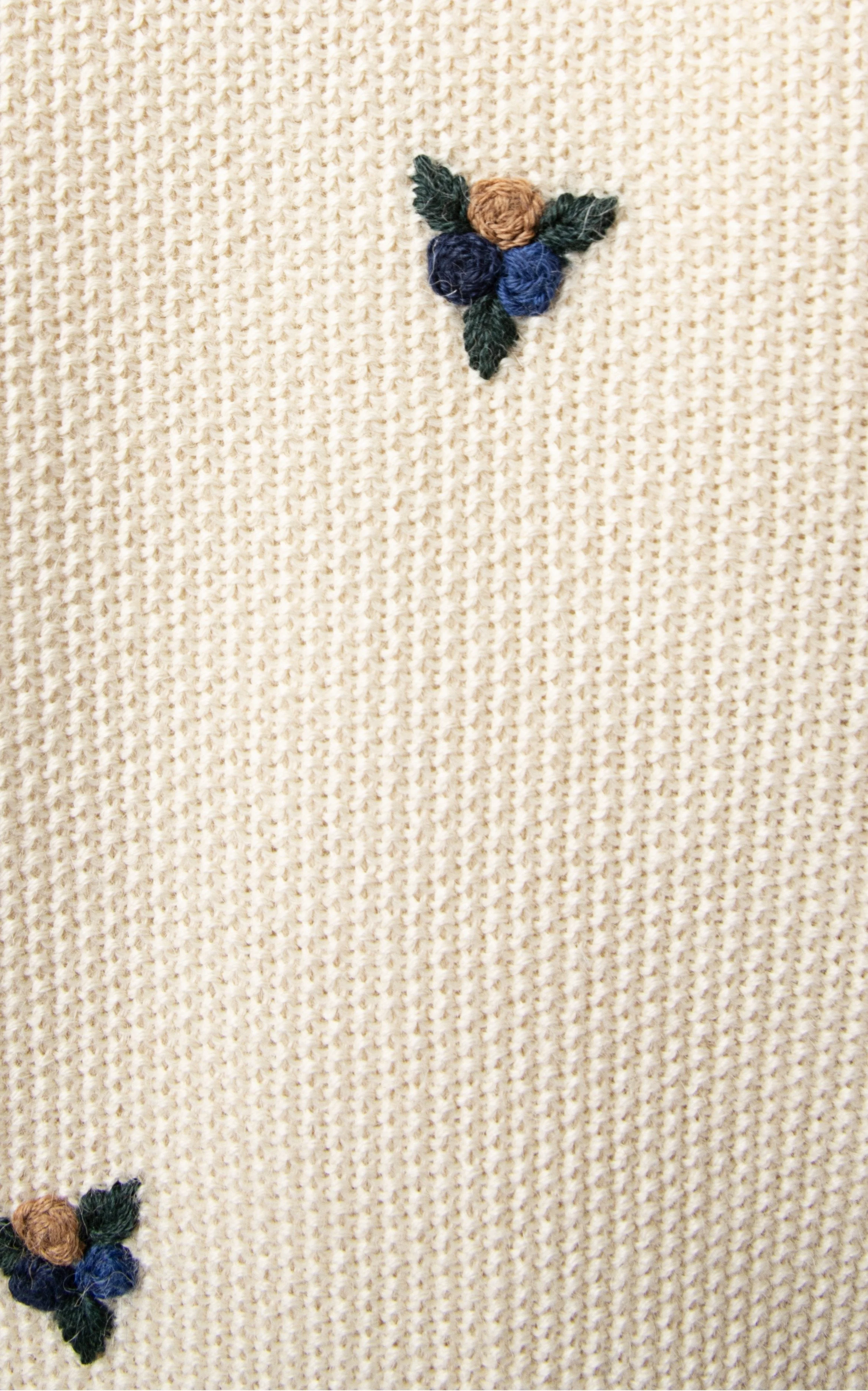 Pradera Ivory Cardigan - Image 7