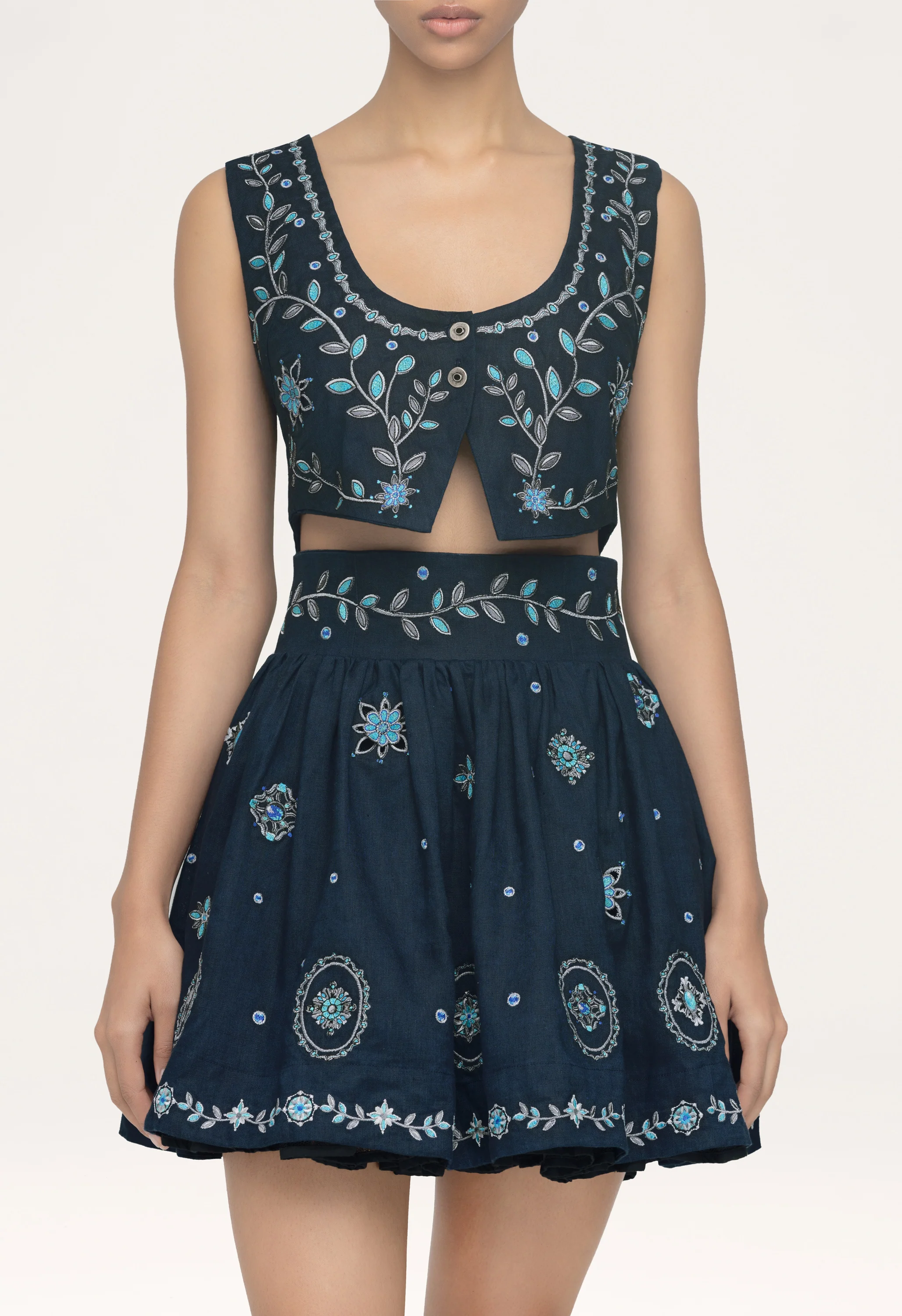 Esmeralda Relicario Vest - Image 4