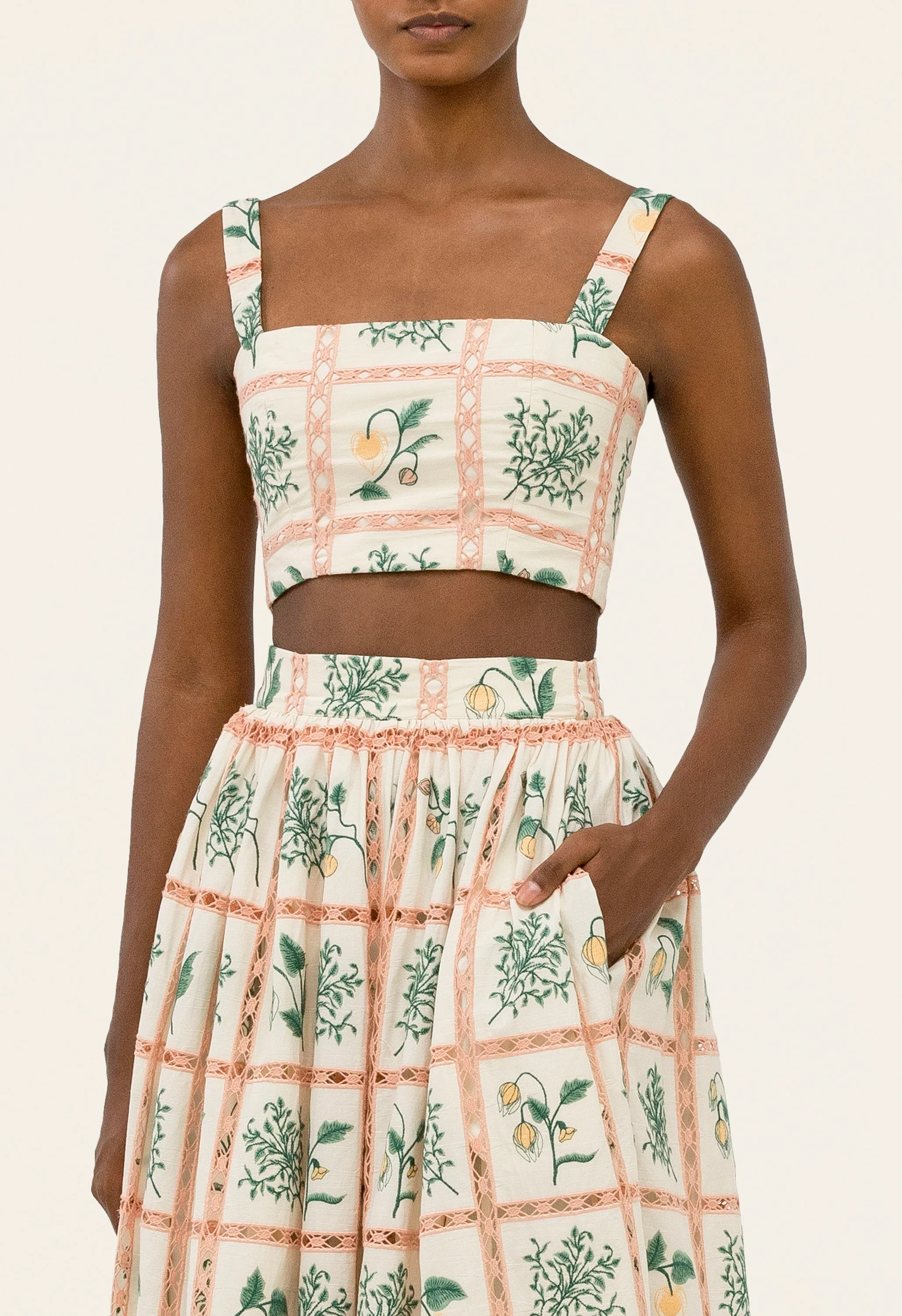 Cacao Uchuva Cropped Top - Image 5
