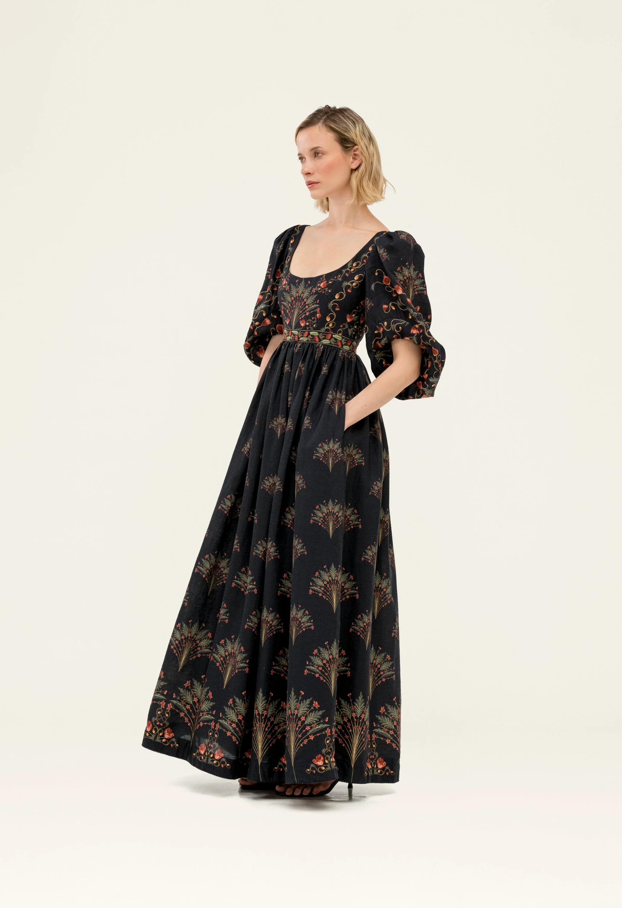 Viviane Andes Maxi Dress - Image 3