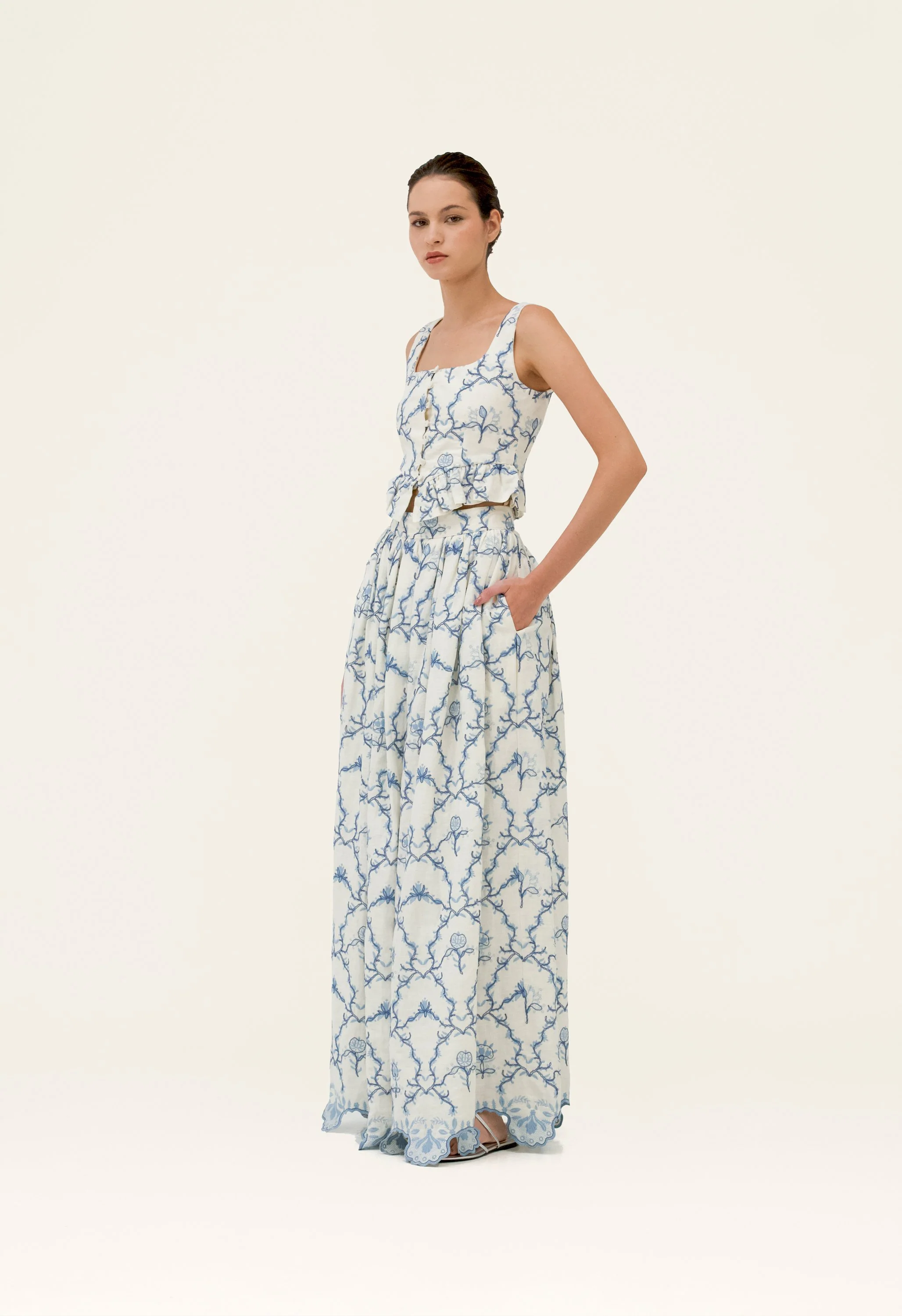 Eslabón Floritura Cropped Top - Image 3