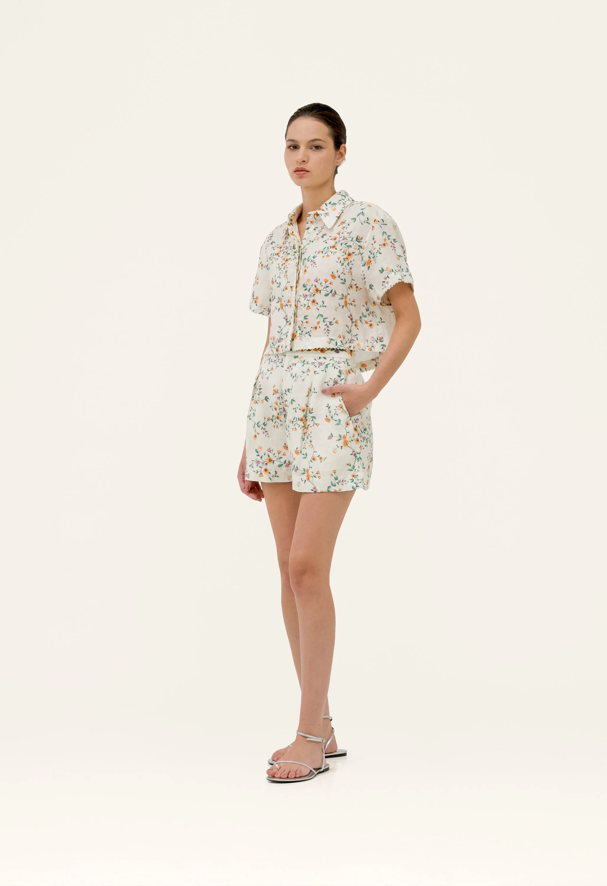 Virtuosa Chinesis Cropped Shirt - Image 3